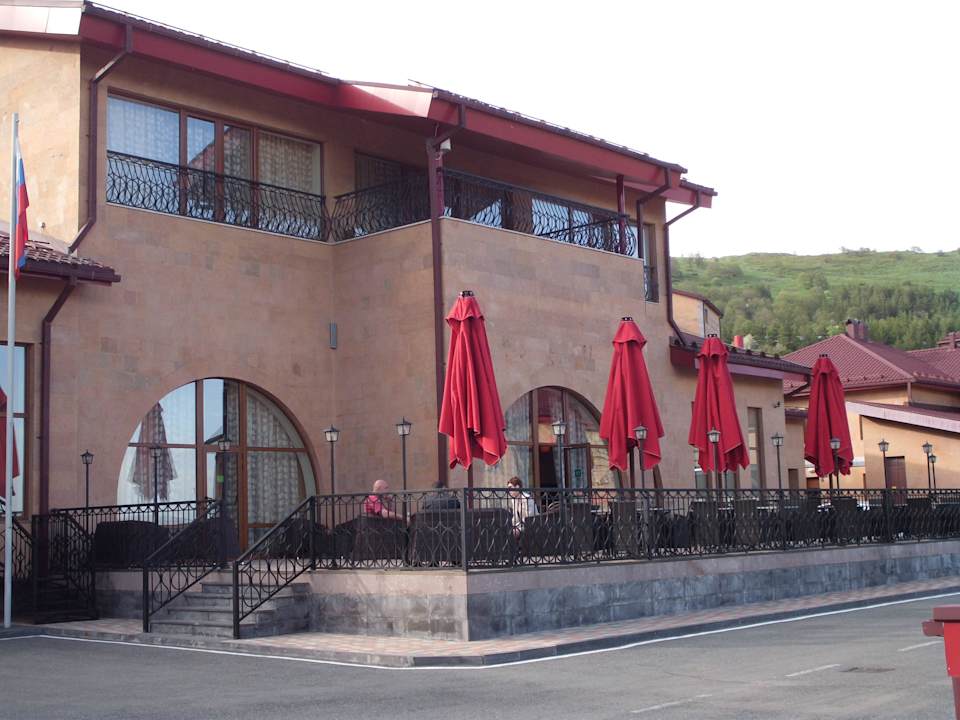 Außenansicht Hotel Marriott Tsaghkadzor