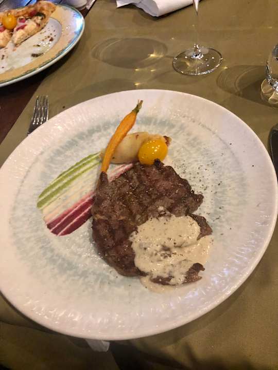 Gastro Xanadu Resort Hotel