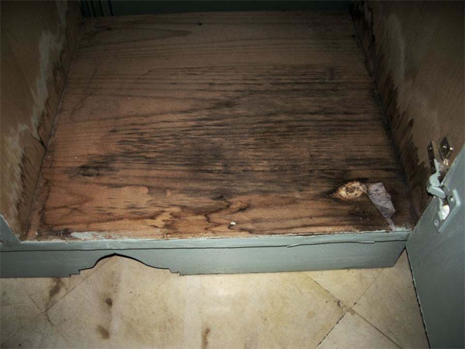 Schrank Hotel Aqua Life Yasmine