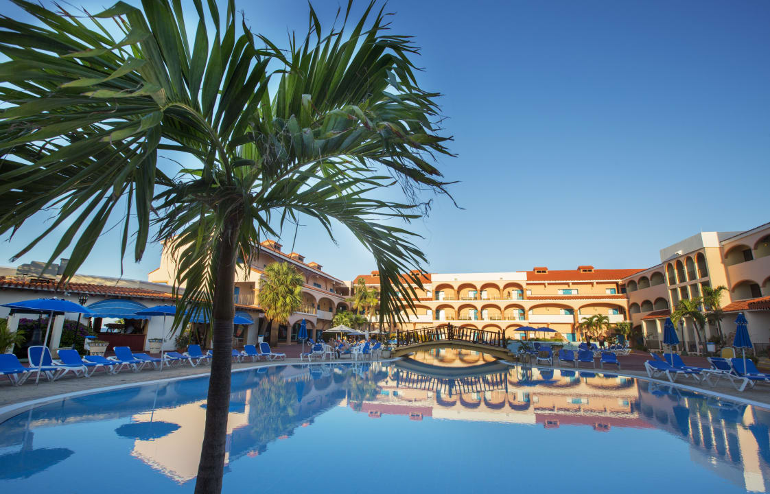 Pool Starfish Cuatro Palmas