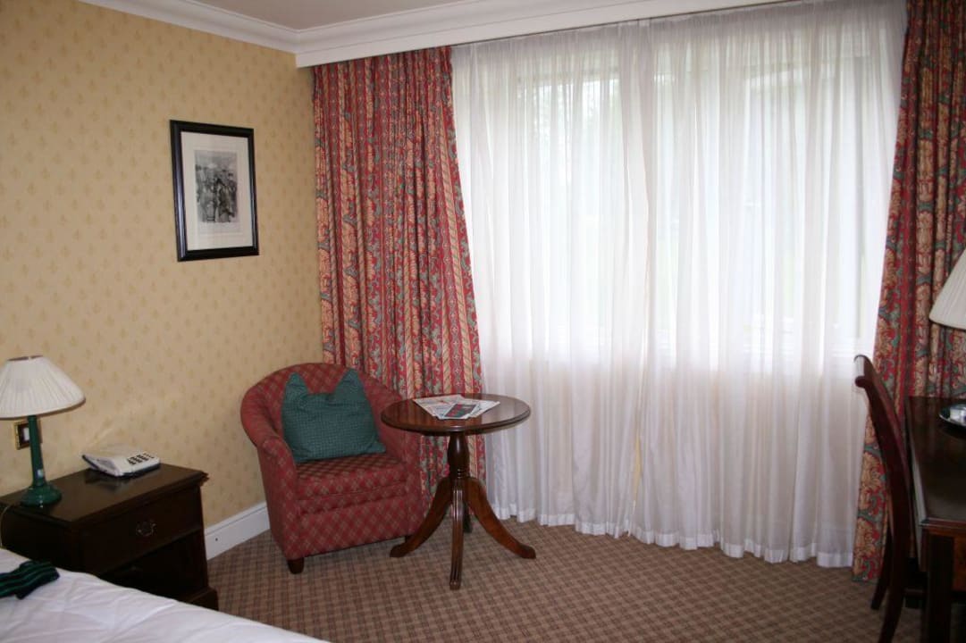 Blick ins Zimmer Redwood Hotel & Country Club