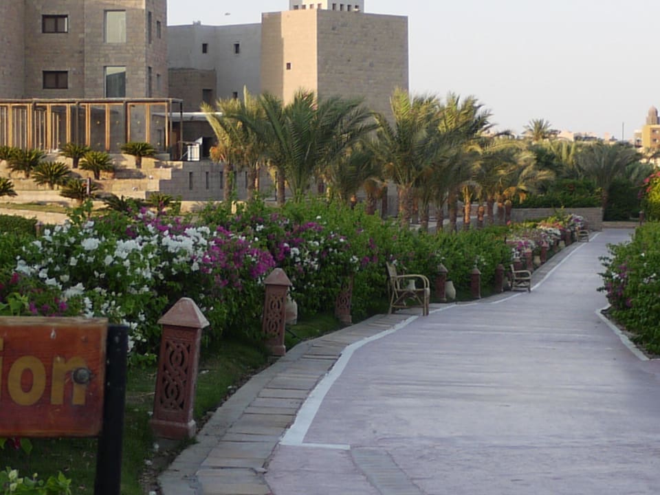 Der Weg zum Restaurant Fort Arabesque Resort, Spa & Villas