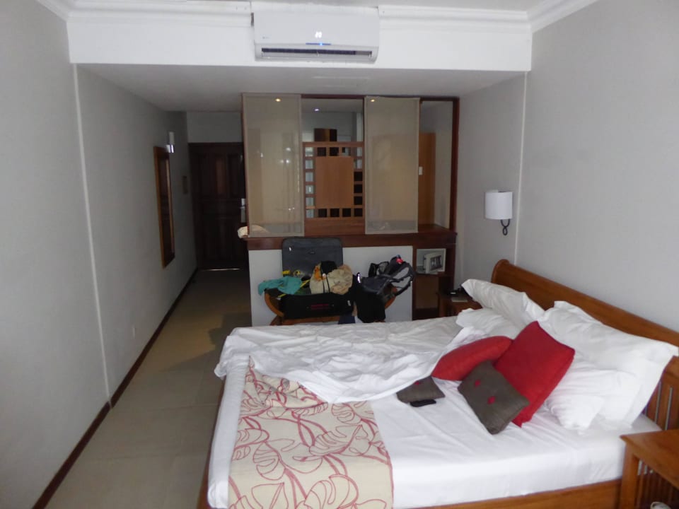 Die Zimmer waren in Ordnung Le Peninsula Bay Beach Resort & Spa