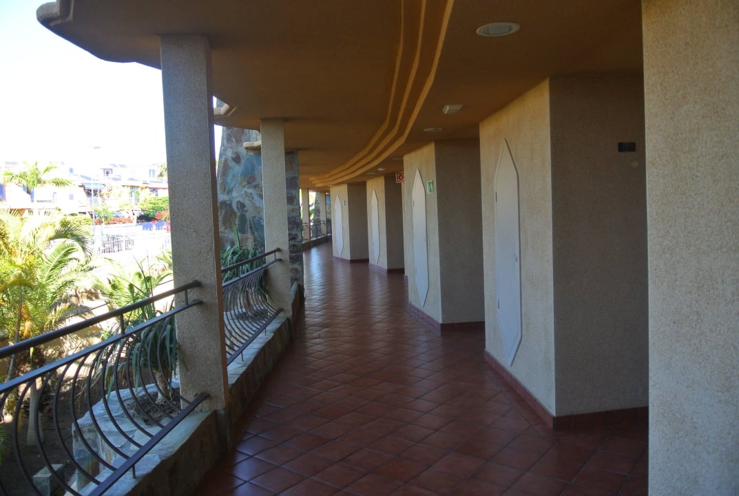 Weg zum Zimmer H10 Playa Meloneras Horizons Collection