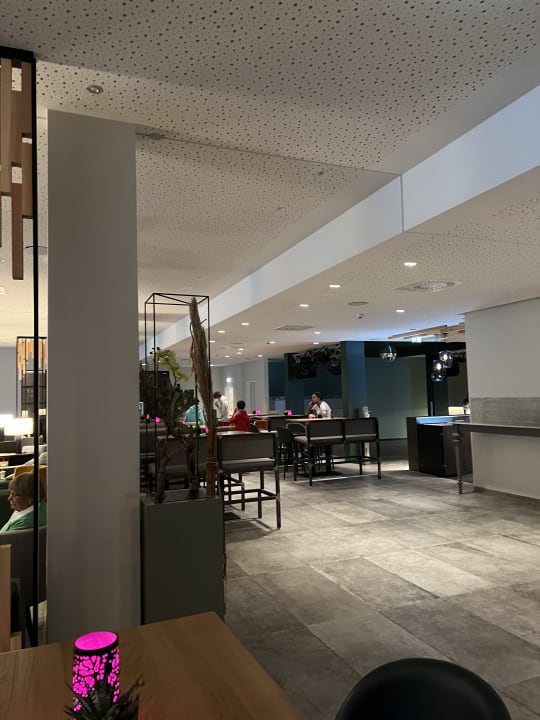 Lobby ROBINSON LANDSKRON