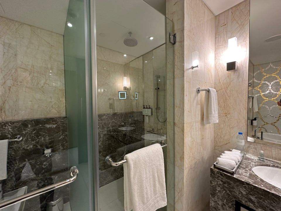Zimmer Conrad Abu Dhabi Etihad Towers