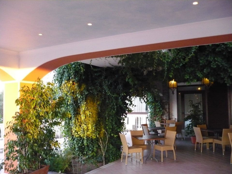 Terrasse am Pool Aldiana Club Rocca Nettuno Calabria