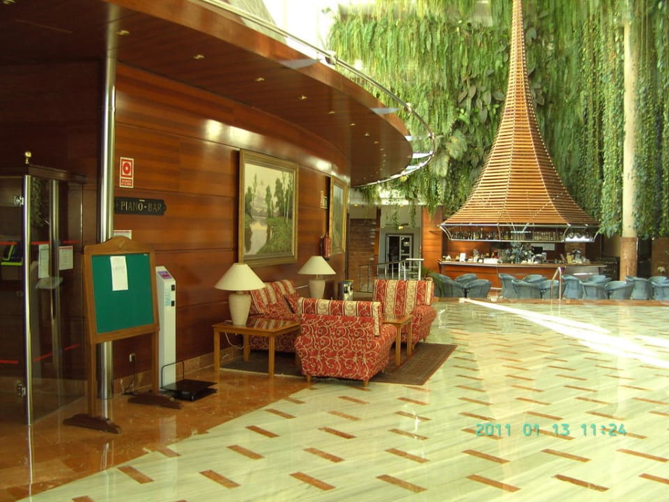 Lobby - Blick zur Pianobar Landmar Playa La Arena
