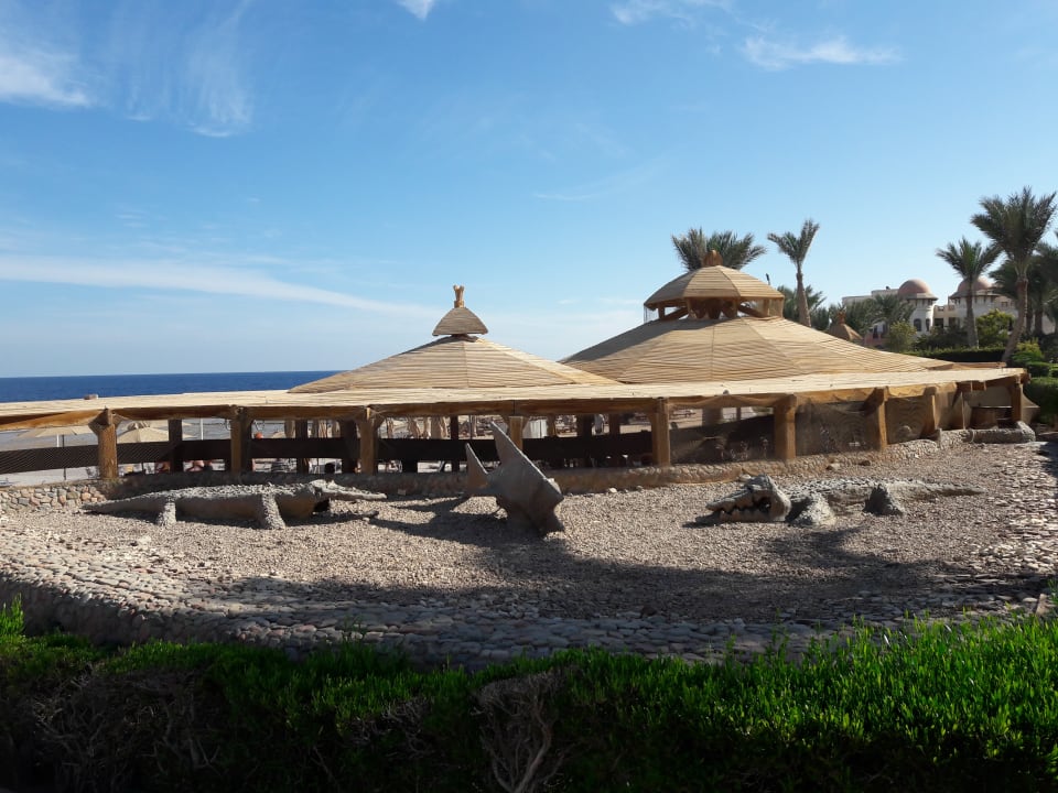 Gastro Serenity Alpha Beach