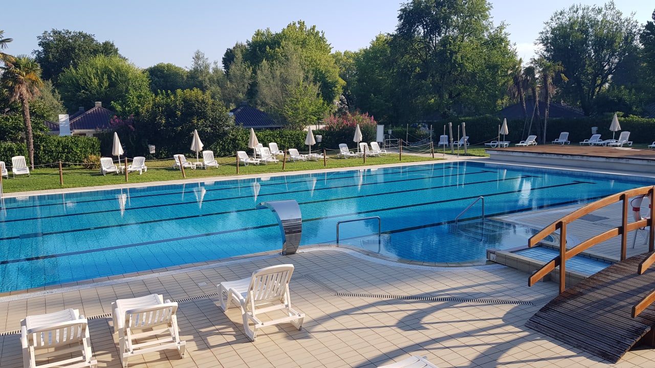 Pool Aparthotel Albatros