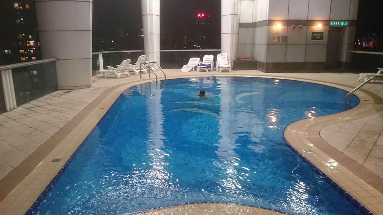 Pool Metropark Hotel Causeway Bay Hong Kong