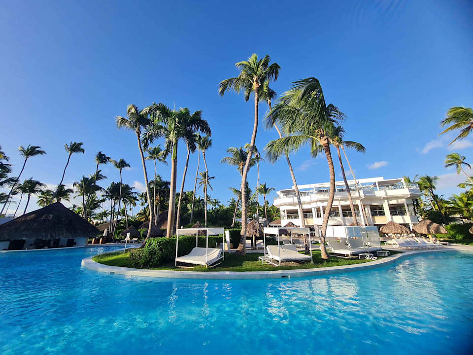 Pool Meliá Punta Cana Beach Resort - A Wellness Inclusive For Adults Only