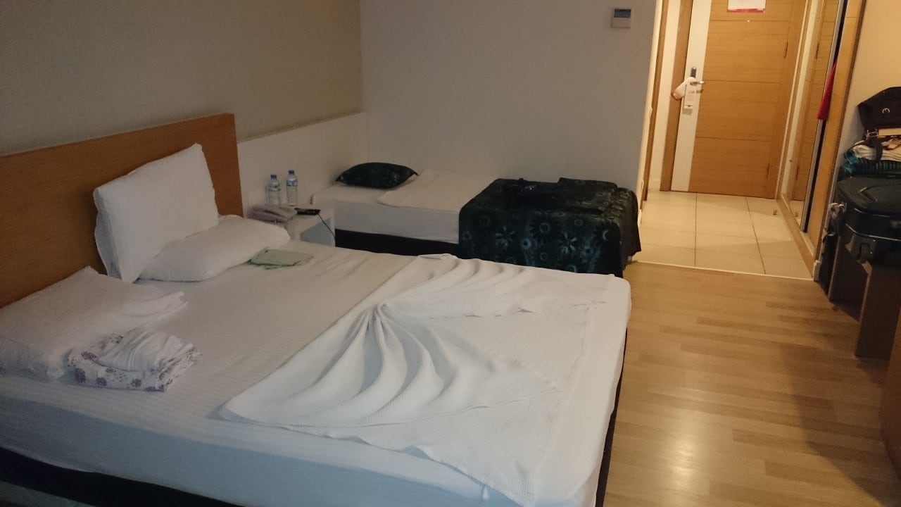 Tolles Zimmer Side Aluna Hotel