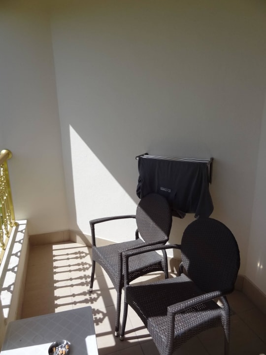 Zimmer Well Palace Side