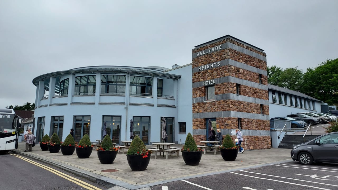 Außenansicht Hotel Ballyroe Heights