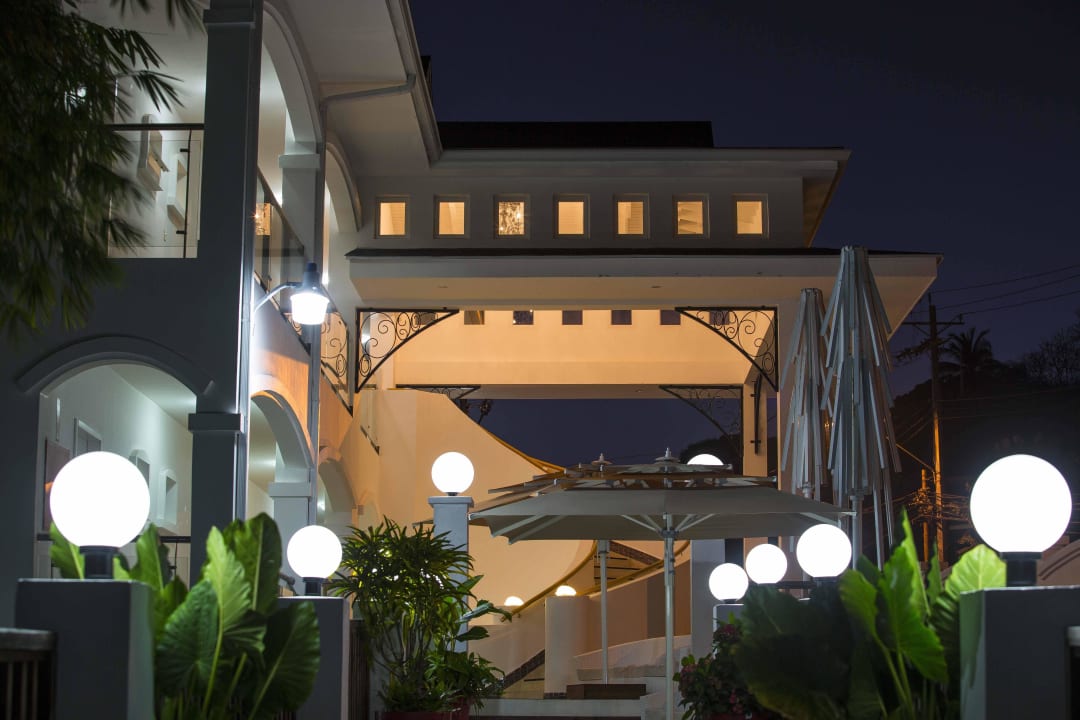 West Wing and its 15 Superior Rooms Hotel Bacolet Beach Club