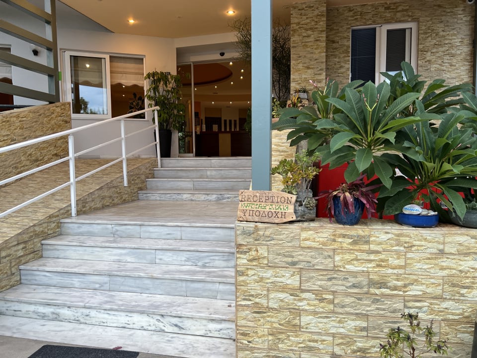 Außenansicht Hotel Kathrin Beach