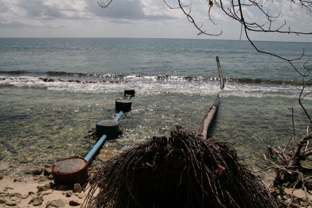 Abwasserrohr nur wenige Minuten von 134 entfernt Filitheyo Island Resort
