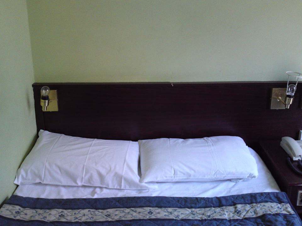 Doppelbett OYO Apollo Hotel Bayswater