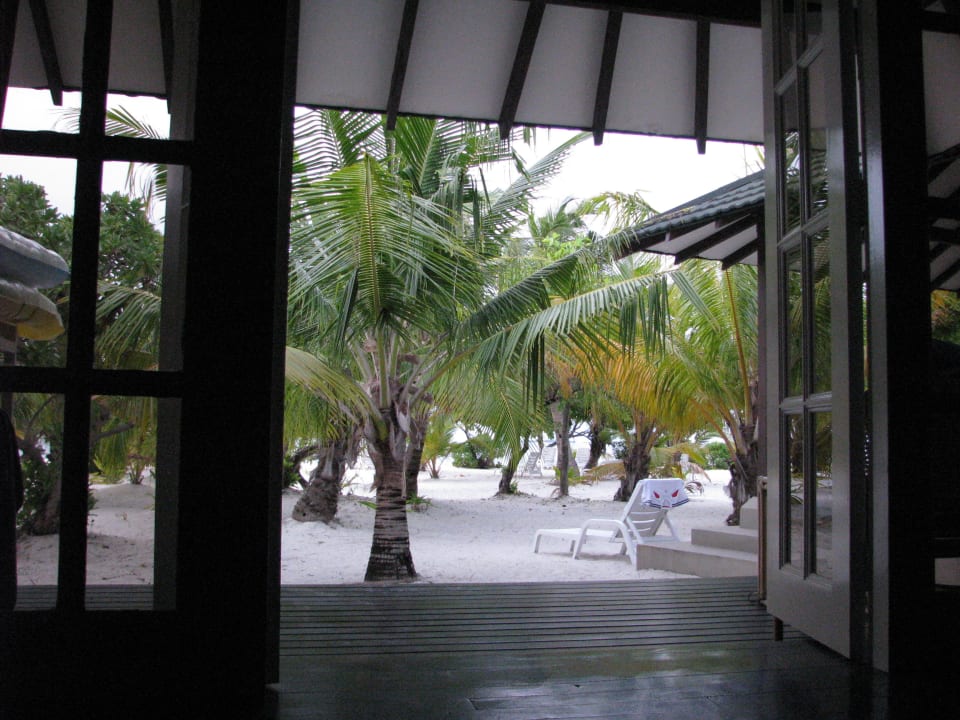 Z pokoju Adaaran Select Meedhupparu Island Resort - Premium All Inclusive