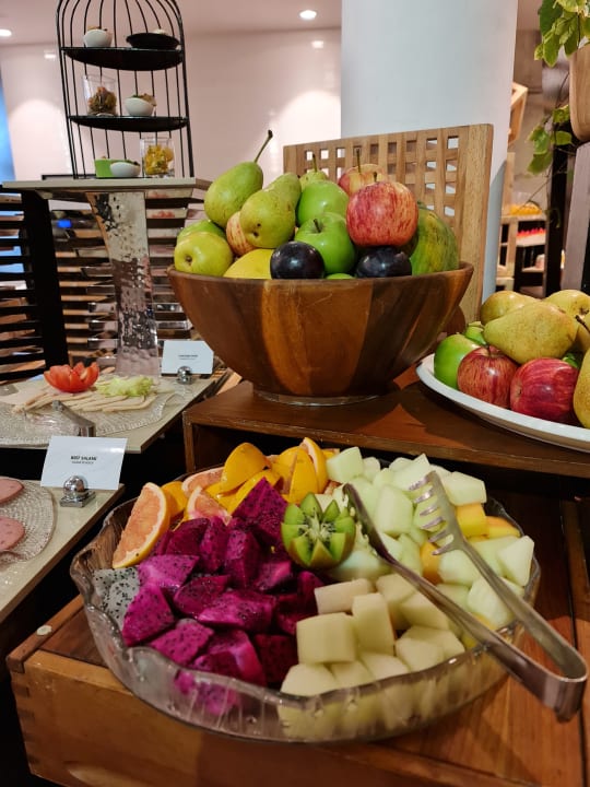 Gastro Mercure Maldives Kooddoo Resort