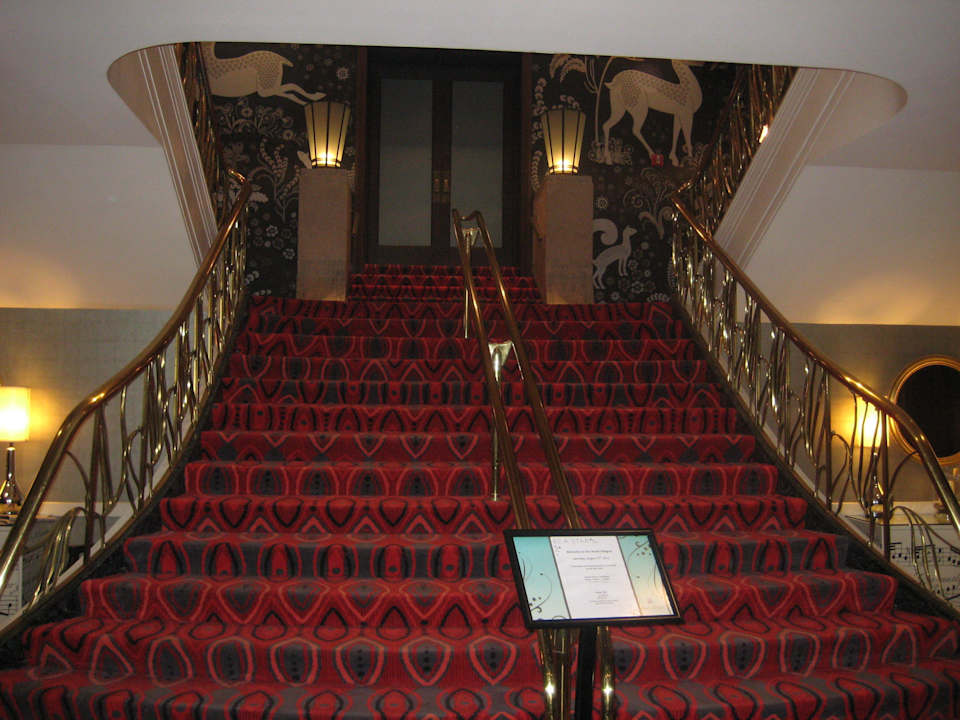 Stiegen zur Lobby im 1.Stock The Allegro Royal Sonesta Hotel Chicago Loop