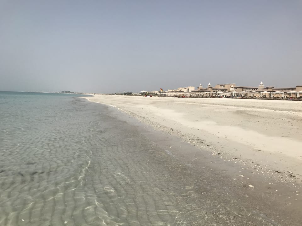Strand Saadiyat Rotana Resort &  Villas