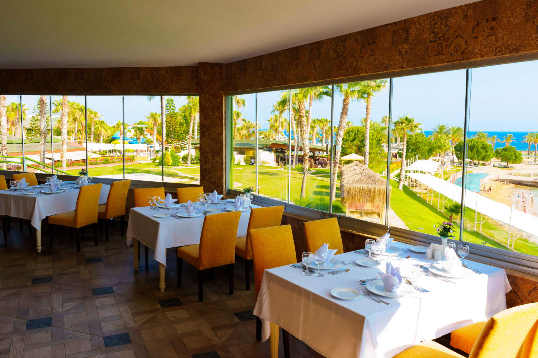 Gastro Oz Hotels Incekum Beach