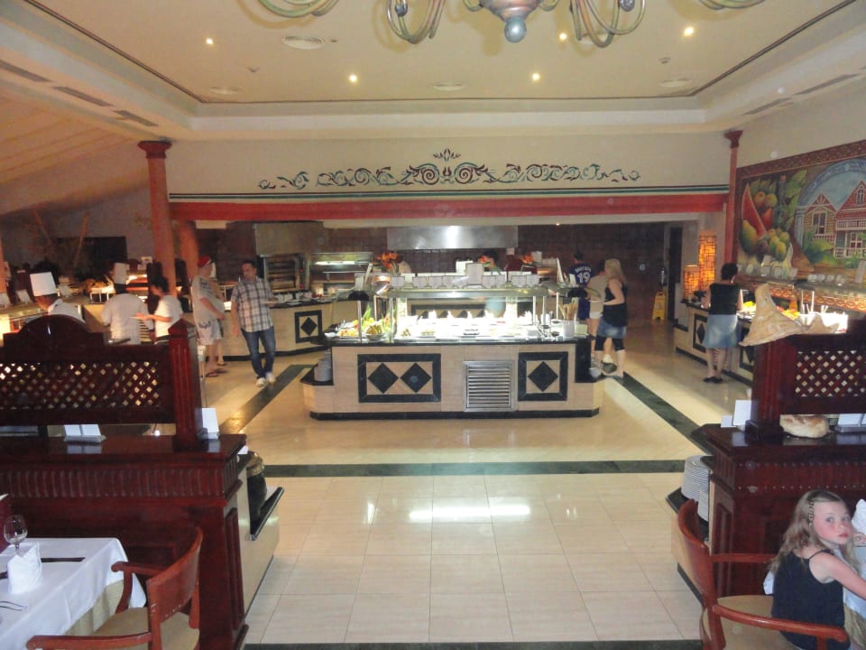 Eingang zum Buffet Bahia Principe Grand El Portillo