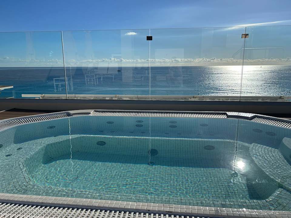 Pool Sabina Hotel & Suites