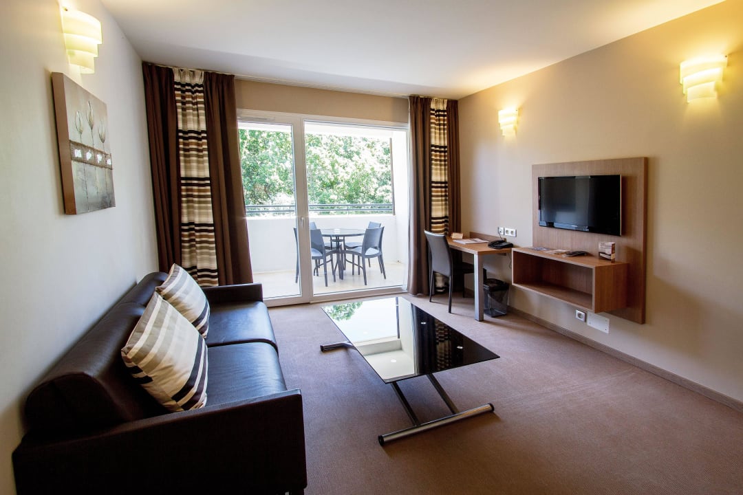 Salon Suite Forme-hotel & Spa Montpellier Sud-Est - Parc Expositions - Arena