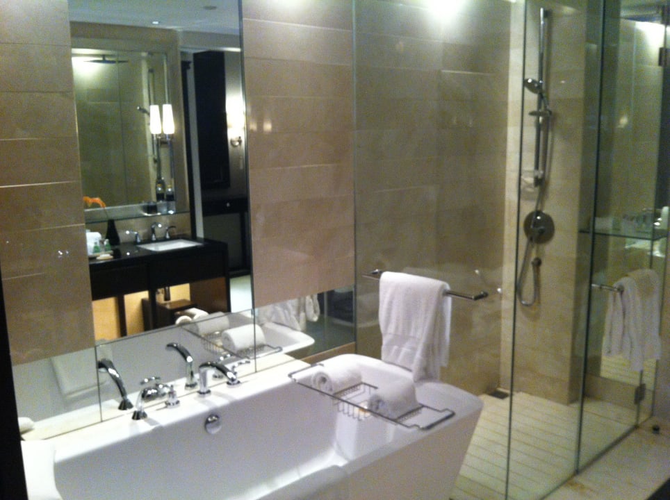 Bad Hotel The St. Regis Bangkok