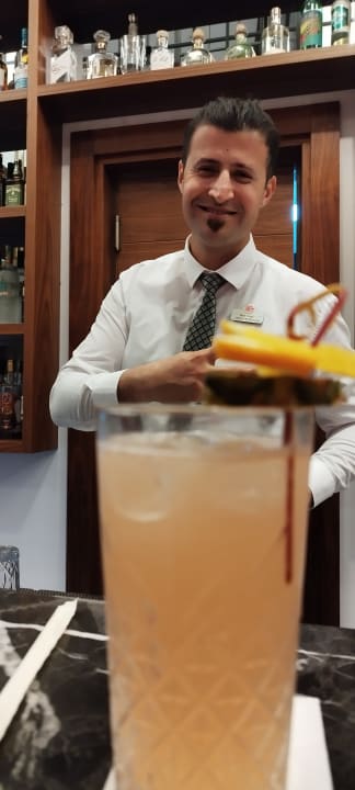 Gastro Acanthus Cennet Barut Collection