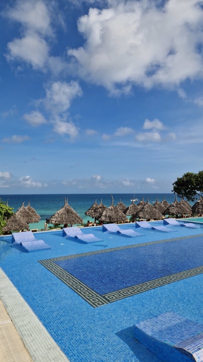 Pool Hotel Riu Palace Zanzibar