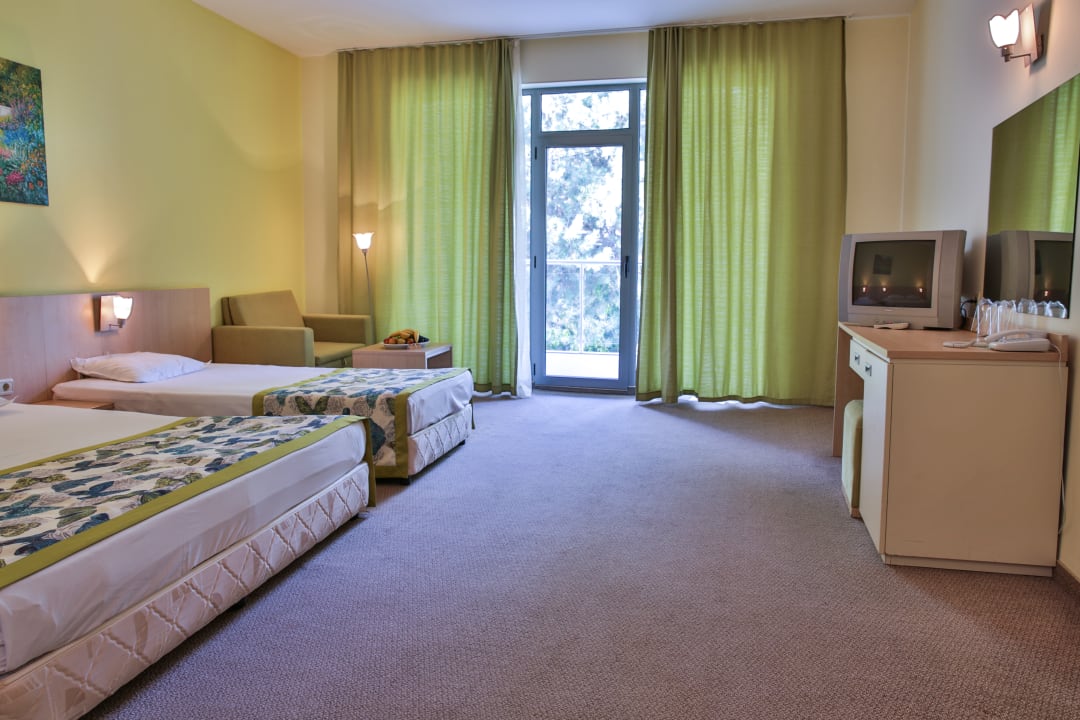 Zimmer Park Hotel Golden Beach