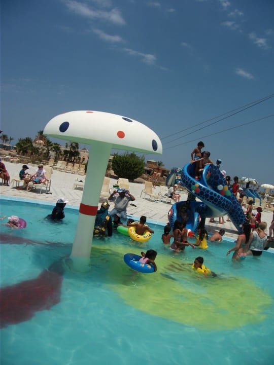 Детский бассейн-грибок Emerald Resort & Aqua Park