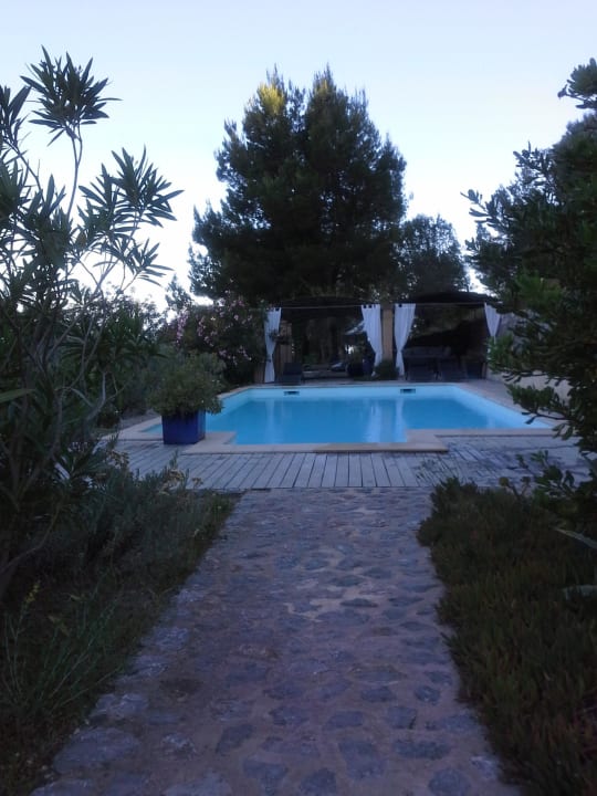 Pool im Garten Hotel Corazon