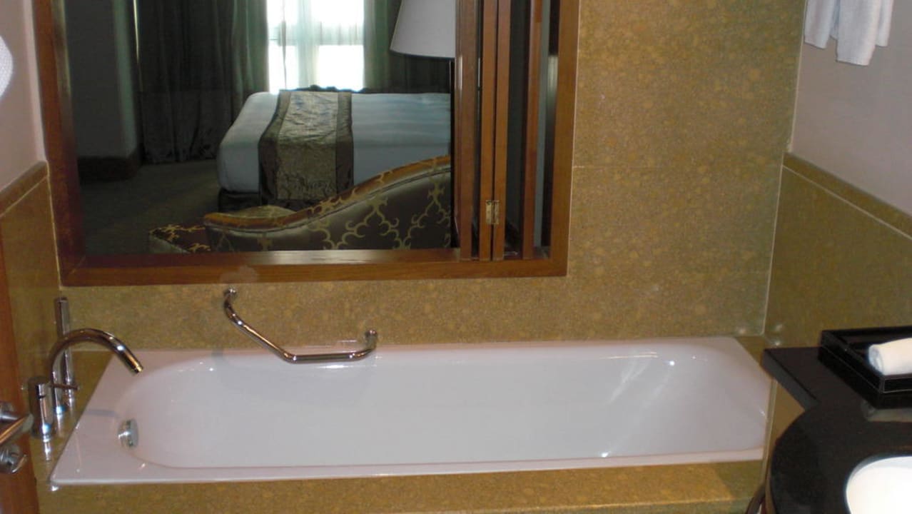 Unser Bad Hotel Ascott Bangkok Sathorn