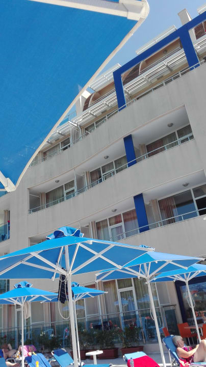 Außenansicht Hotel Selena Star