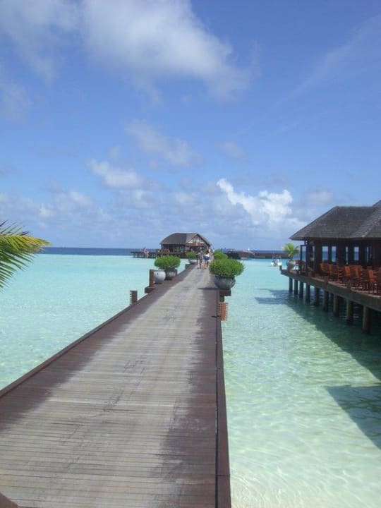 Steg zur Tauchstation Sun Siyam Olhuveli