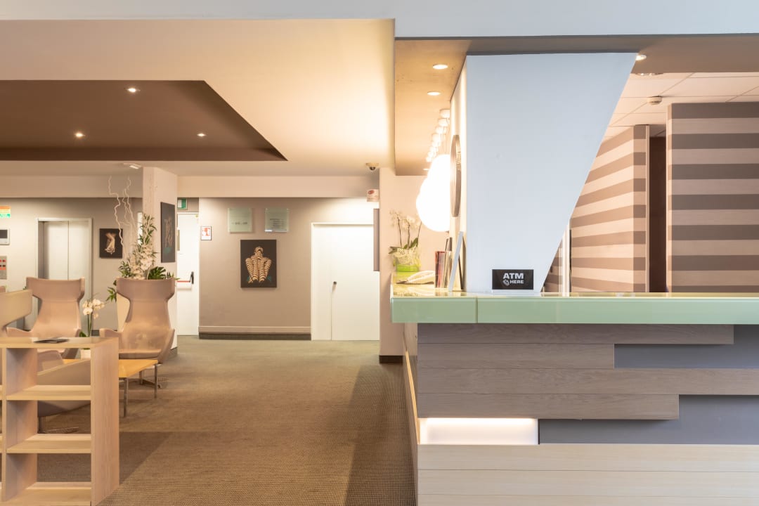 Lobby Living Place Hotel