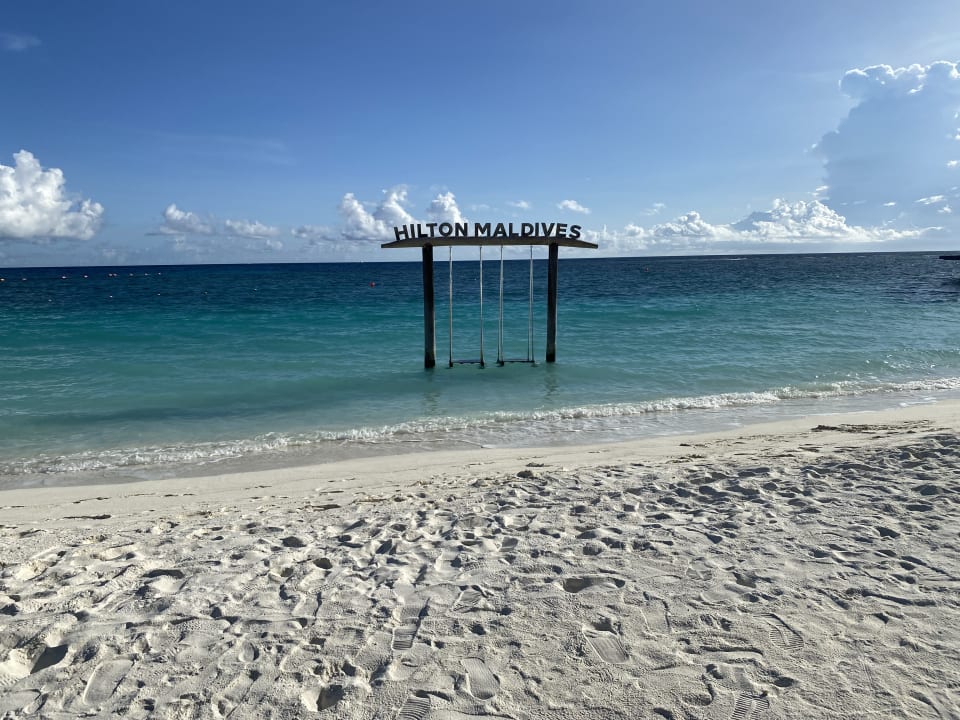 Strand Hilton Maldives Amingiri Resort & Spa