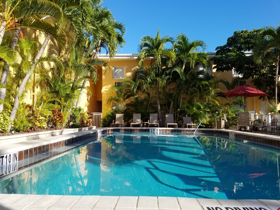 Pool Hotel Inn At The Beach