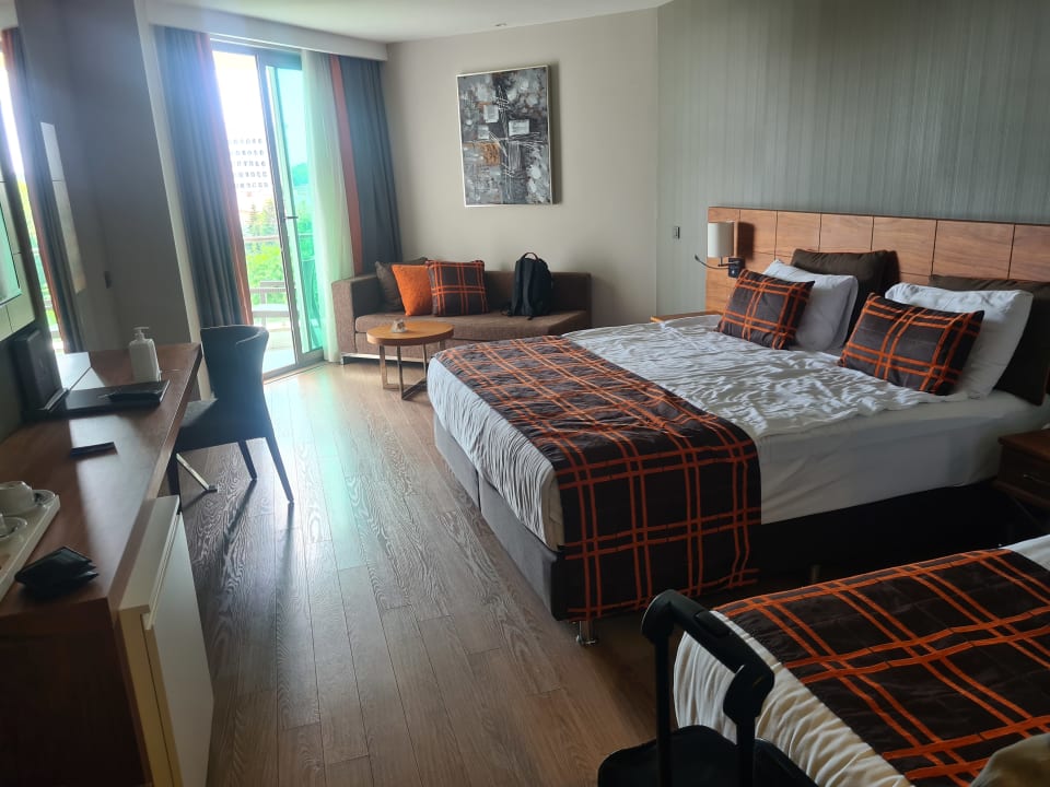 Zimmer Side Sunport Hotel & Spa