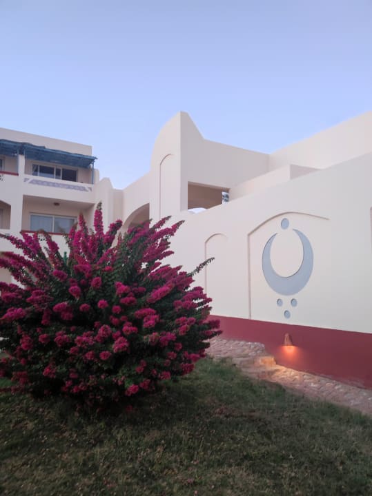 Außenansicht Bliss Nada Beach Resort