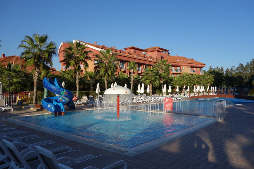 Pool Club Side Coast