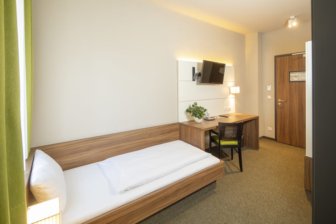 Zimmer JOESEPP´S HOTEL am Hallhof