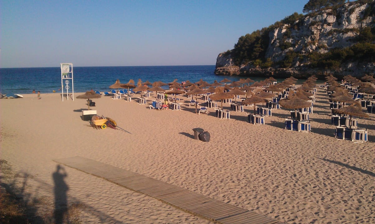 Bucht rechts vom Hotel blau punta reina