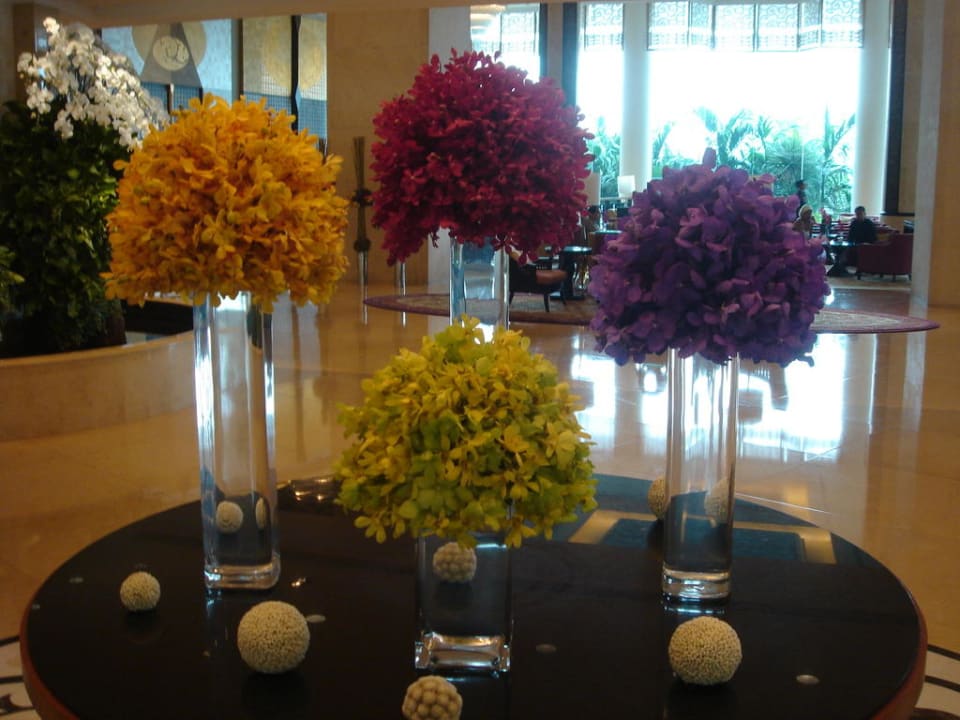 Täglich wechselnder Blumenschmuck Shangri-La Hotel, Bangkok
