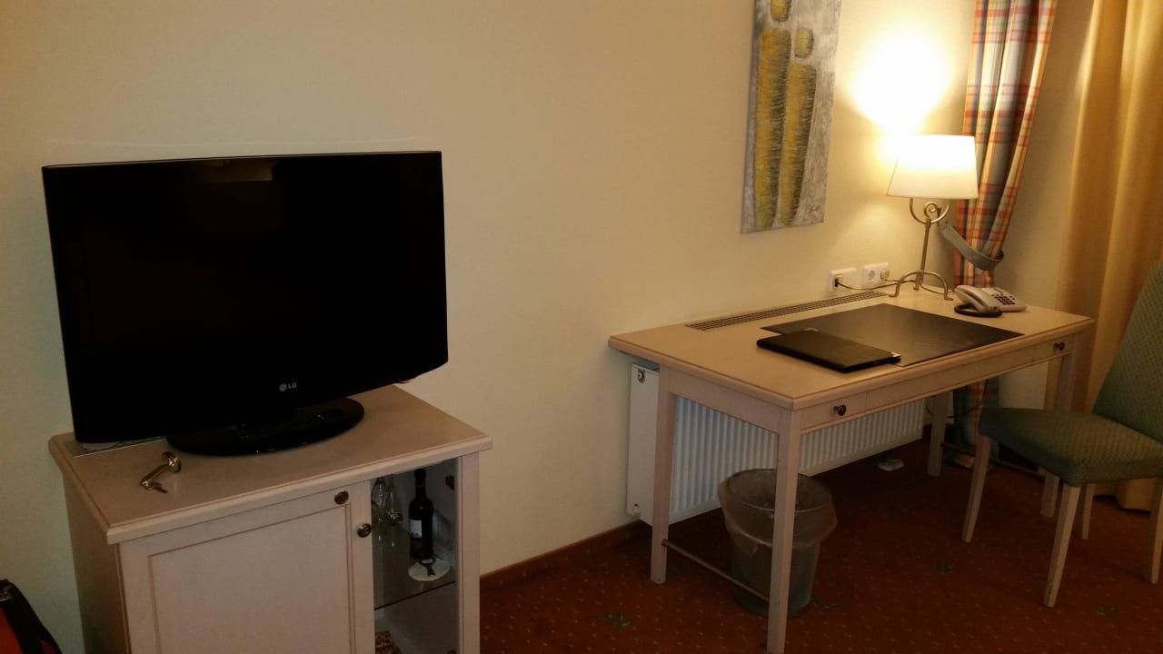 Zimmer Hotel Ampervilla